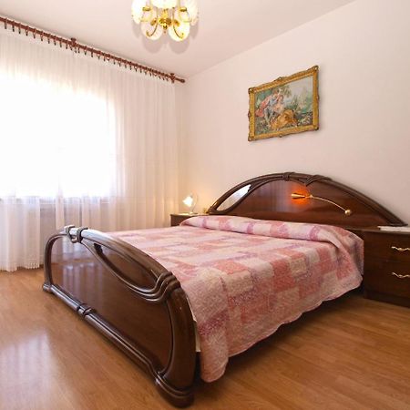 Apartments Medulinka 1704 Buitenkant foto